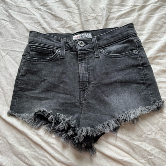 Vintage Guess Cut Off Jean Shorts - Picture 3 of 8